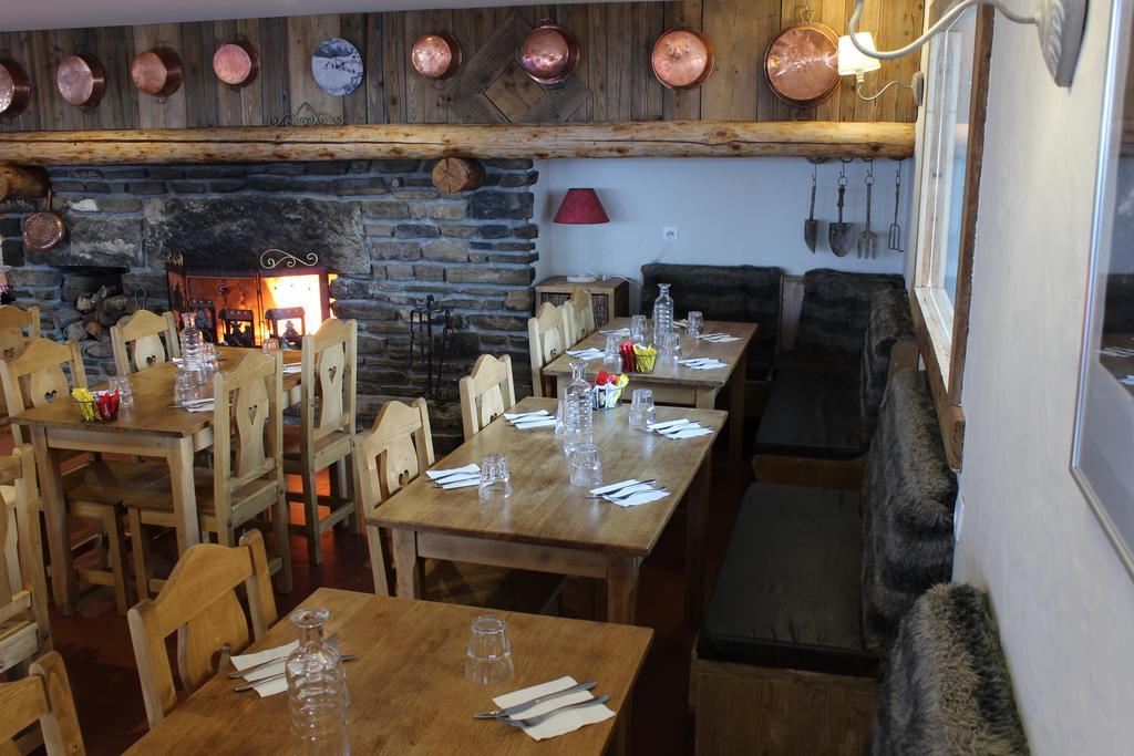 Hotel Restaurant U'Fredy La Clusaz Exterior foto