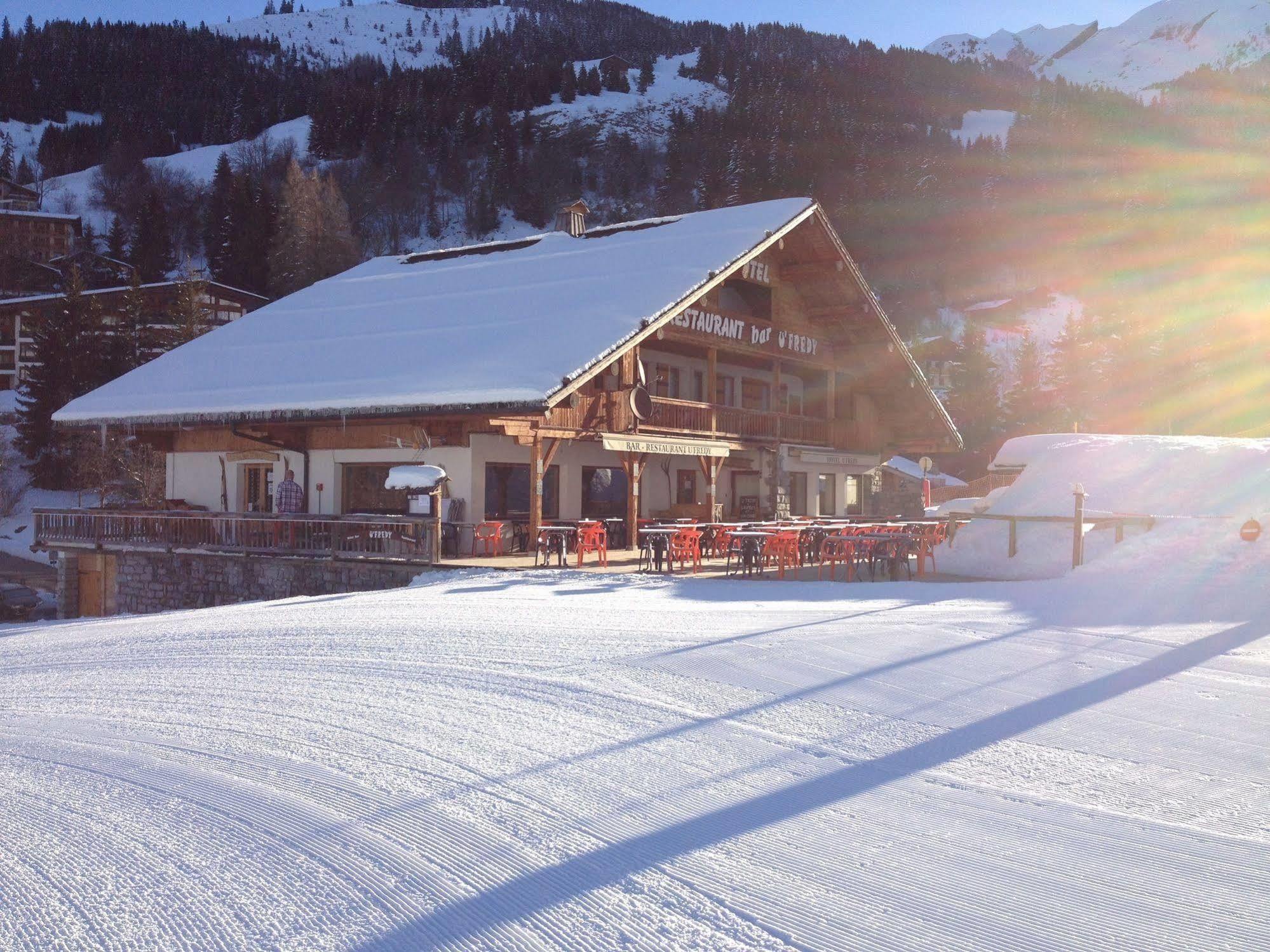 Hotel Restaurant U'Fredy La Clusaz Exterior foto